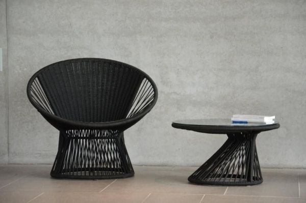 RAY LOUNGE Sessel schwarz