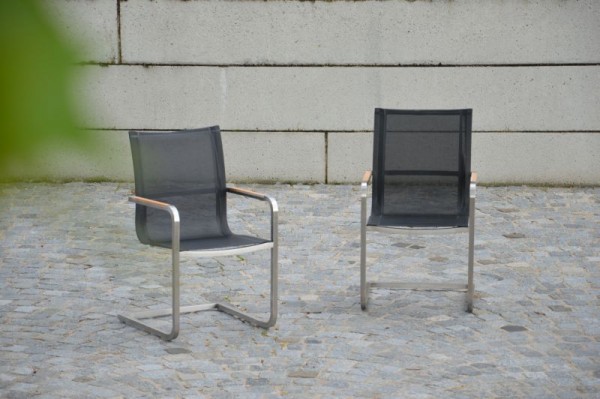 LUX Freischwinger schwarz